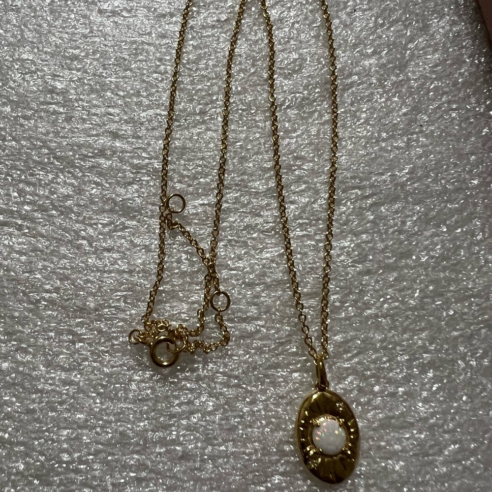 Local Electric Gold with Opal beautiful Necklace NIOB - Picture 9 of 16